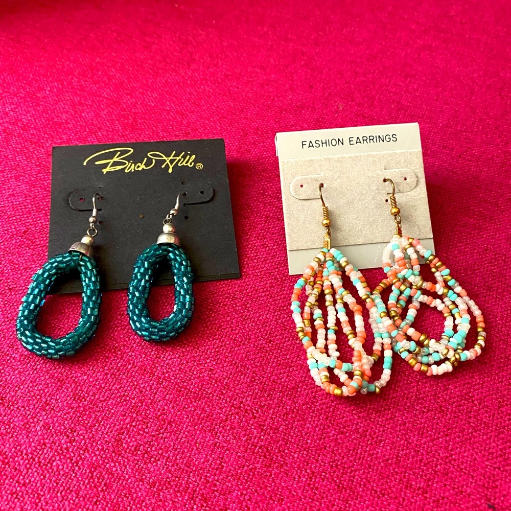 🧩 2/$20 Bundle of beaded earrings silver & gold set of 2 NWT
